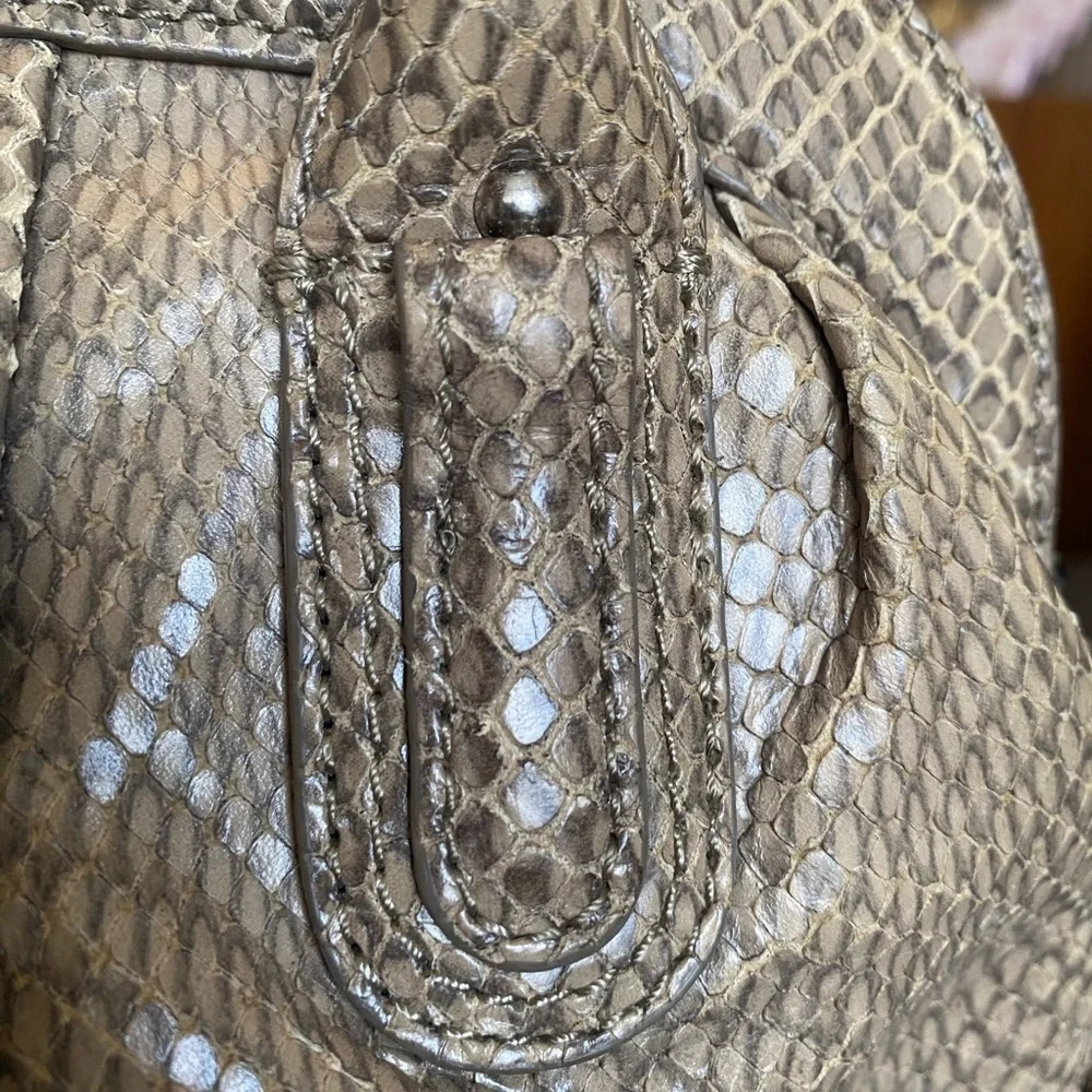 BANANA REPUBLIC SNAKESKIN LEATHER SHOULDER BAG/SATCHEL.